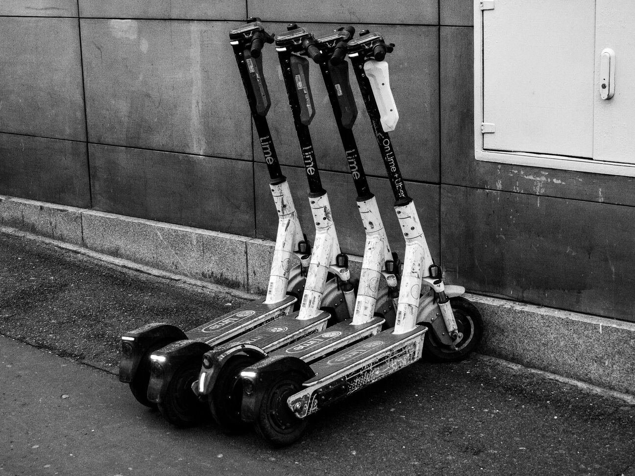 Electric scooter ride